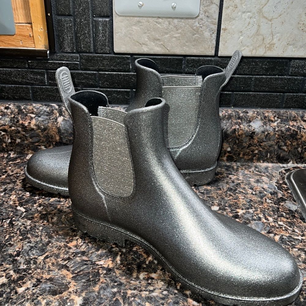Asgard   rain boots for women waterproof sz 10